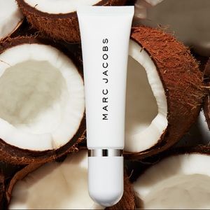 Marc Jacobs Undercover Blurring Primer